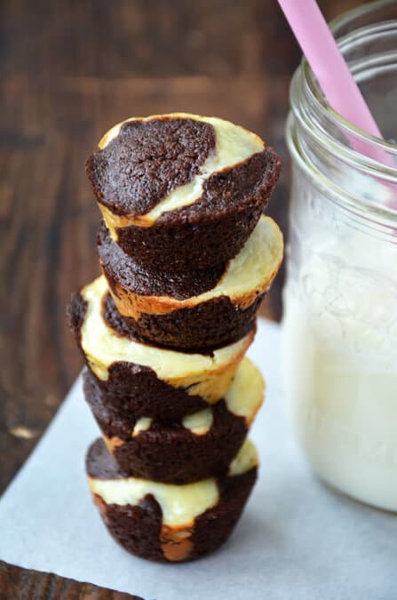 Cheesecake Brownie Bites