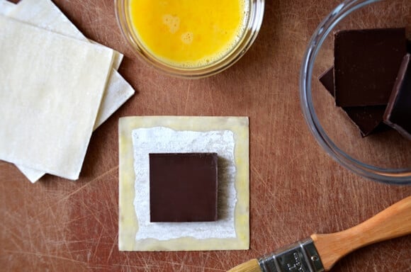 Chocolate Wonton Pillows #recipe