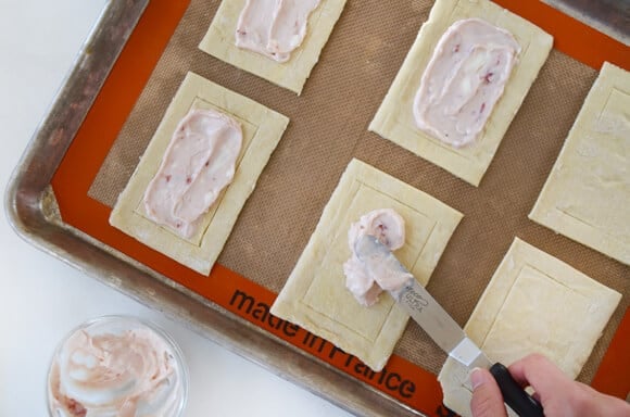 5-Ingredient Strawberry Breakfast Pastries recipe on justataste.com