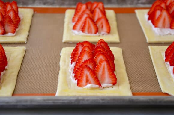 5-Ingredient Strawberry Breakfast Pastries recipe on justataste.com