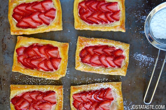 5-Ingredient Strawberry Breakfast Pastries recipe on justataste.com
