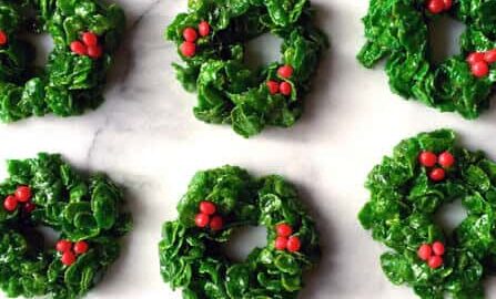 Marshmallow Christmas Wreaths Recipe on justataste.com