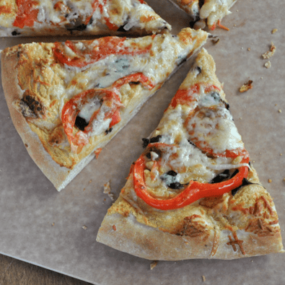 Veggie Pizza with Garlic Hummus