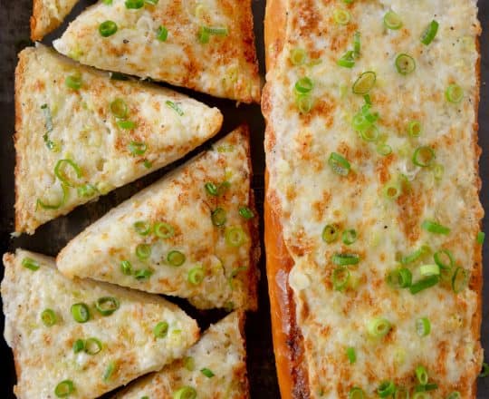 Secret Ingredient Cheesy Garlic Bread