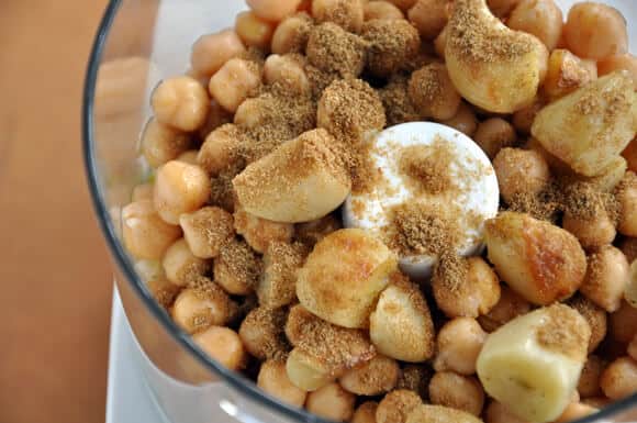 Roasted Garlic Hummus