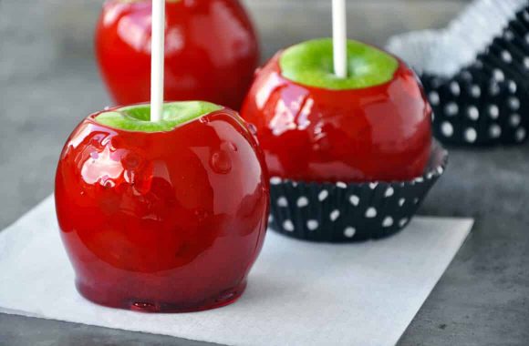 Easy Homemade Candy Apples