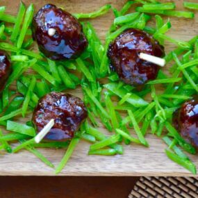 Asian Meatballs with Hoisin-Blackberry Glaze