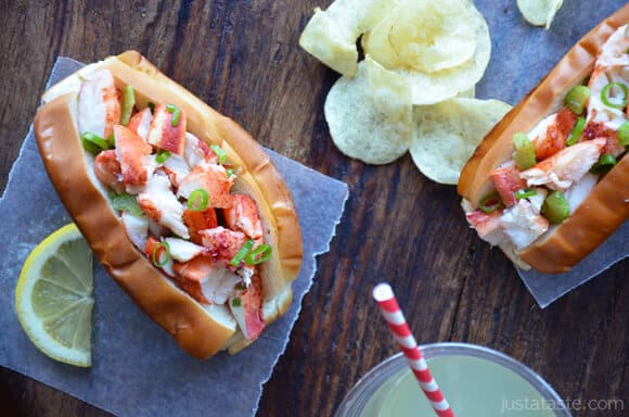 Lobster Rolls with Garlic Butter Buns