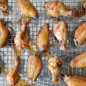 Crispy Baked Chicken Wings