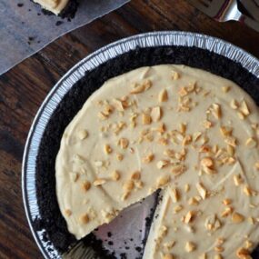 Frozen Peanut Butter Banana Pie