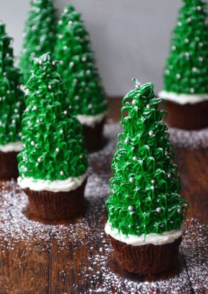 Christmas Tree Chocolate Cupcakes #recipe #video