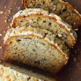 Banana Bread with Streusel Topping