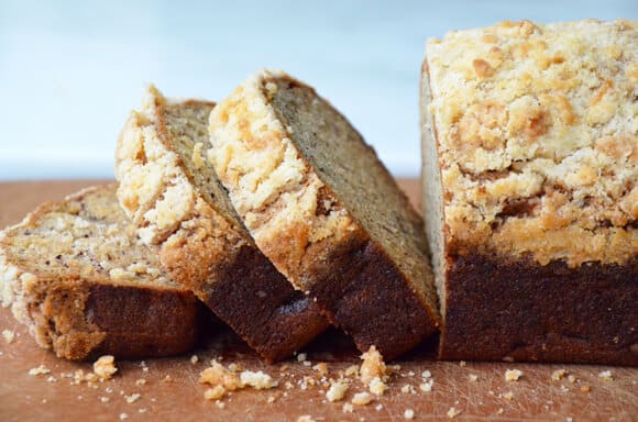 Banana Bread with Streusel Topping