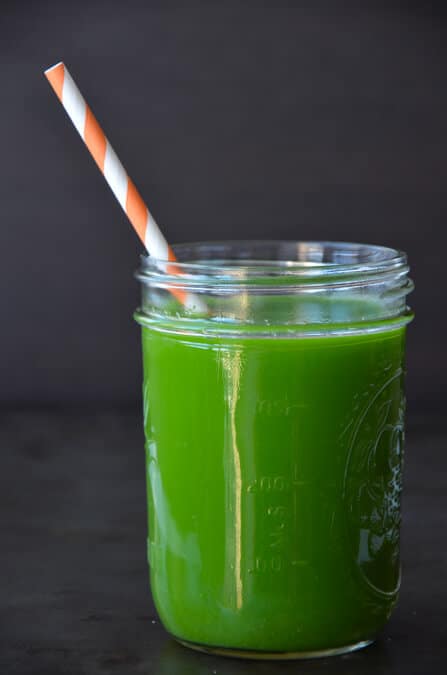 How to Make Green Juice in a Blender