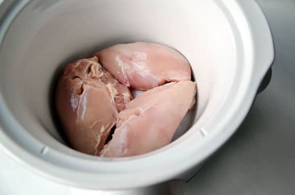 Slow Cooker Honey Garlic Chicken | justataste.com