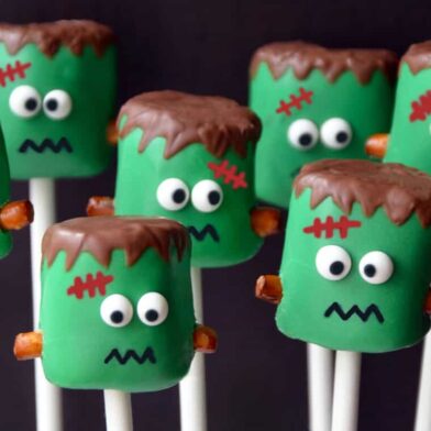SWEET TREAT: Frankenstein Marshmallow Pops
