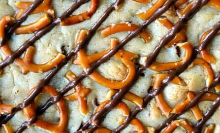 Pretzel Chocolate Chip Cookie Bars from justataste.com #recipe