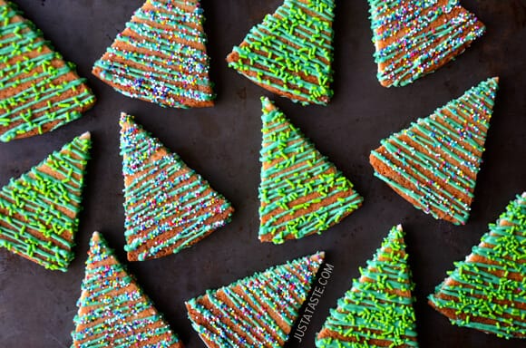 Christmas Tree Shortbread Cookies from justataste.com #recipe