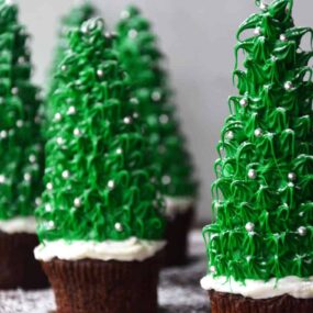 Christmas Tree Cupcakes