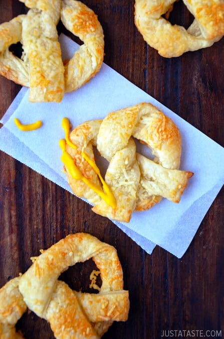 Easy Cheesy Puff Pastry Pretzels from justataste.com #recipe #video
