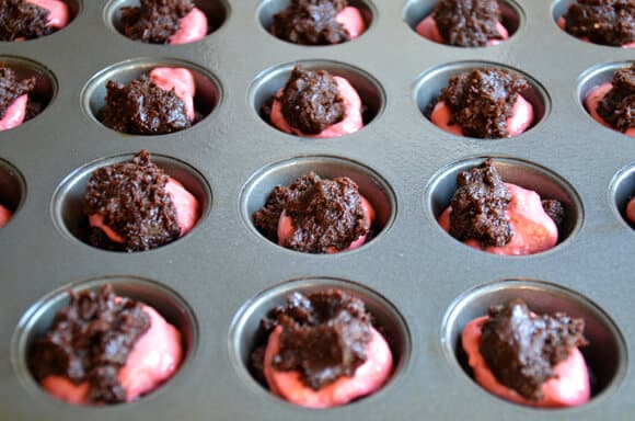 Raspberry Cheesecake Brownie Bites #recipe