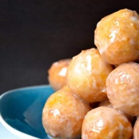 Easy Homemade Glazed Doughnut Holes Recipe