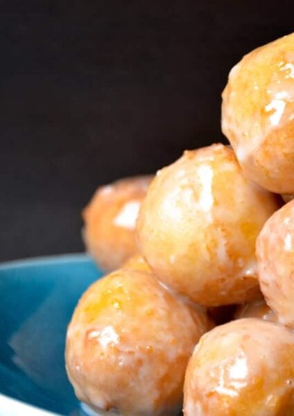 Easy Homemade Glazed Doughnut Holes Recipe