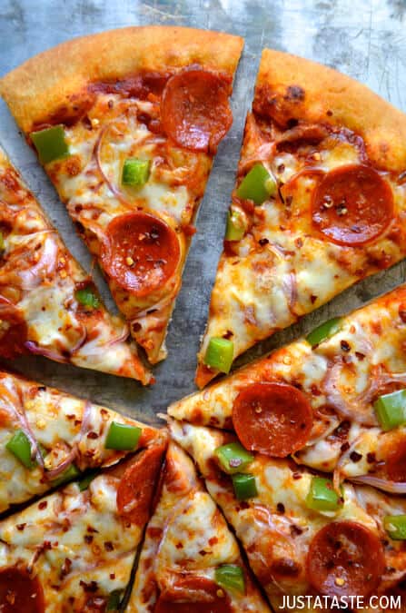 Homemade Pizza Recipes and Tips