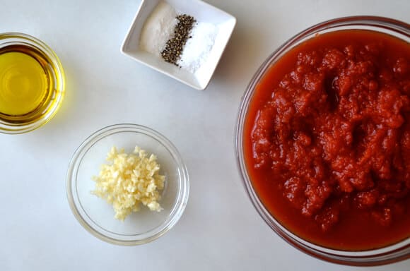 10-Minute Homemade Marinara Sauce #recipe