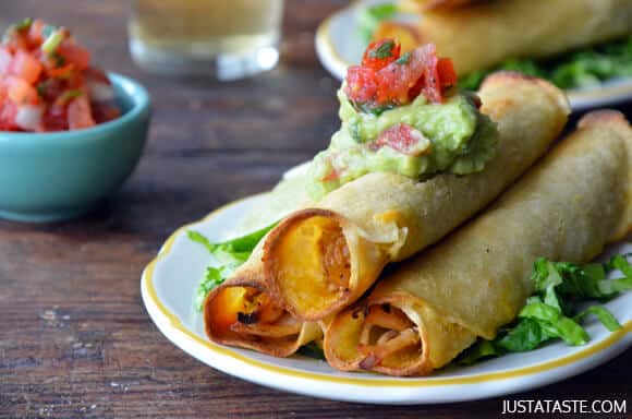 Baked Chicken and Cheese Taquitos Recipe