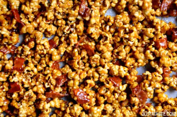 Homemade Caramel Popcorn with Bacon Recipe