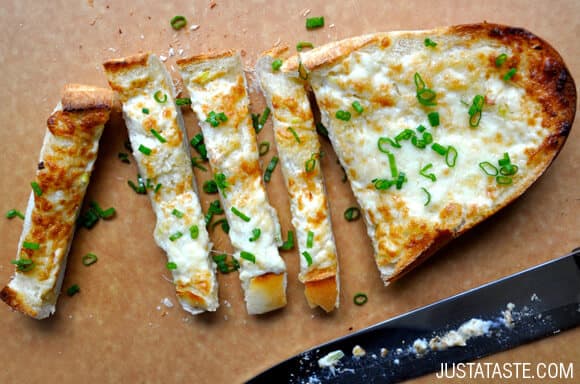 Secret Ingredient Cheesy Garlic Bread Recipe