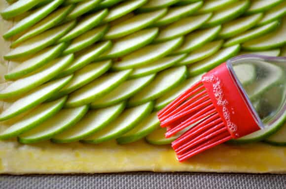 Easy Salted Caramel Apple Tart Recipe