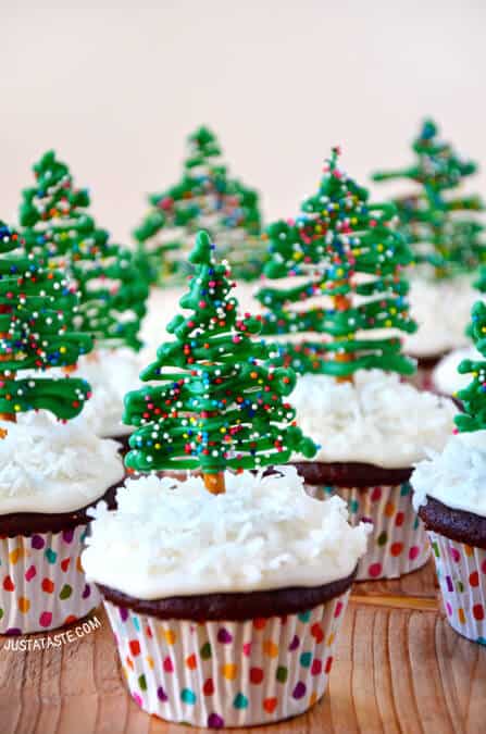 Chocolate Christmas Tree Cupcakes with Cream Cheese Frosting Recipe from justataste.com