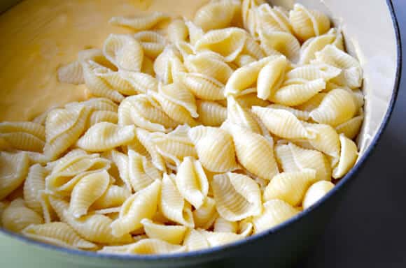 Easy Stovetop Macaroni and Cheese recipe from justataste.com
