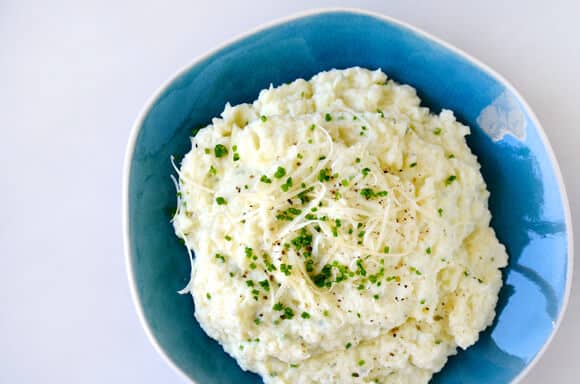 What is a good recipe for creamed cauliflower?