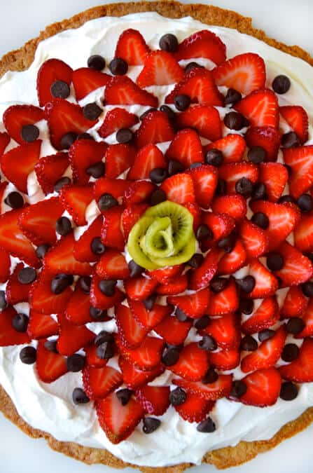 Strawberry Shortbread Cookie Cake recipe on justataste.com