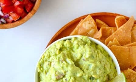 Creamy Greek Yogurt Guacamole Recipe on justataste.com