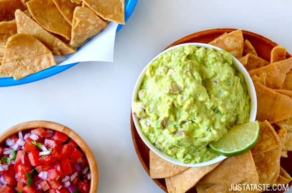 Creamy Greek Yogurt Guacamole Recipe on justataste.com