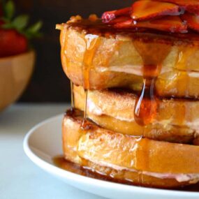 Strawberry Cheesecake Stuffed French Toast recipe on justataste.com