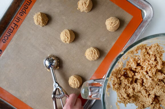 Strawberry Cheesecake Cookies #recipe on justataste.com