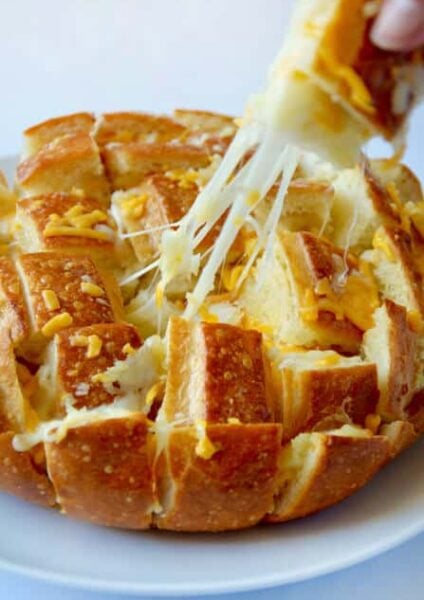 Cheesy Pull-Apart Garlic Bread recipe