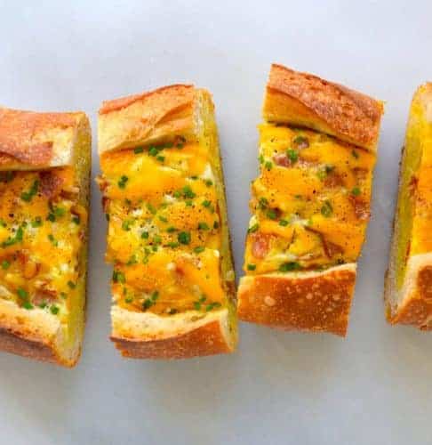 Cheesy Baked Egg and Bacon Boats Recipe