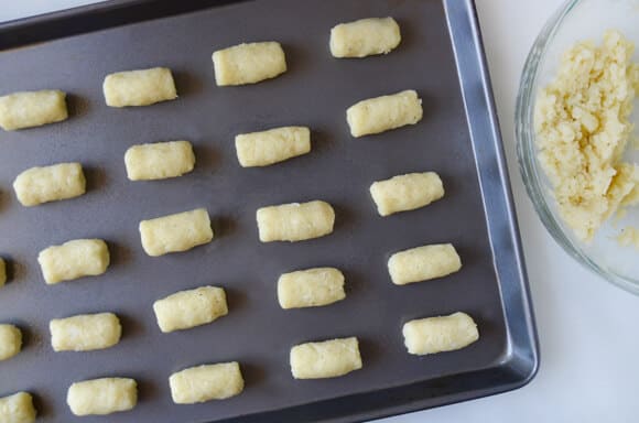 5-Ingredient Baked Cauliflower Tots Recipe