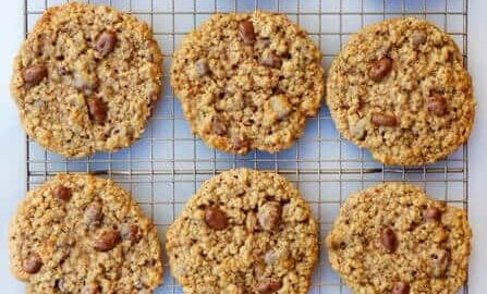 Oatmeal Chocolate-Covered Raisin Cookies Recipe
