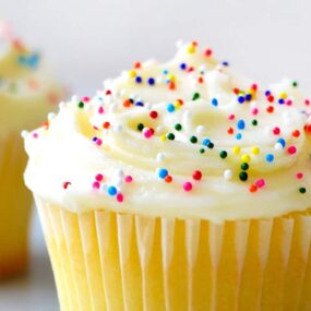 Easy Buttercream Frosting