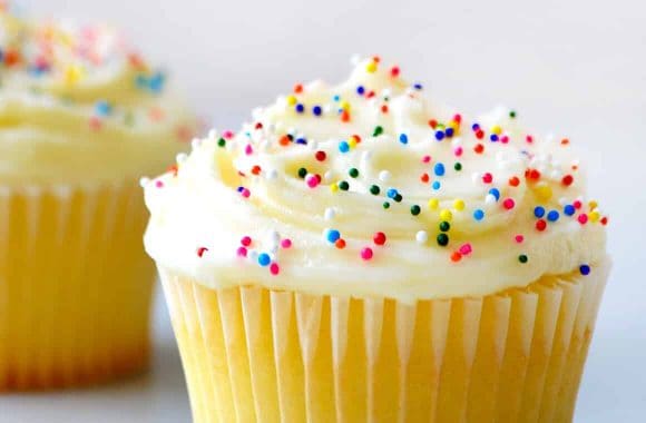 Easy Buttercream Frosting