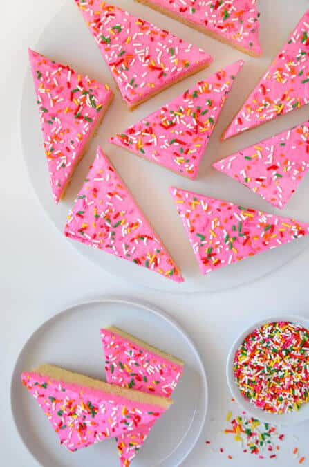Frosted Sugar Cookie Bars Recipe