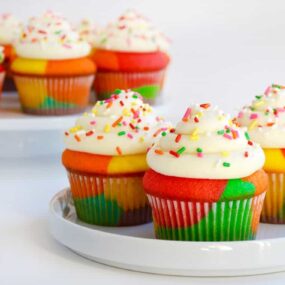 Rainbow Cupcakes with Buttercream Frosting Recipe