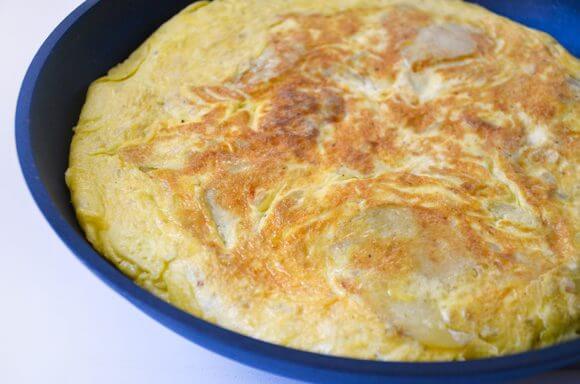 Spanish Tortilla with Tomato Salad Recipe